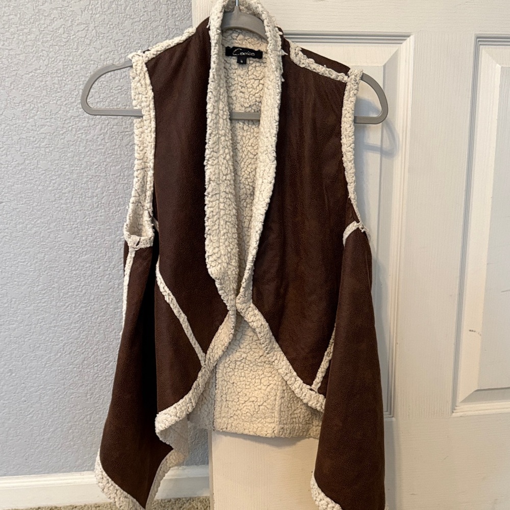 Cecico Faux Shearling Vest